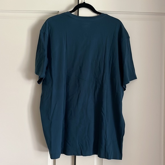 J Crew t-shirt ✨NWT✨ - Picture 4 of 4